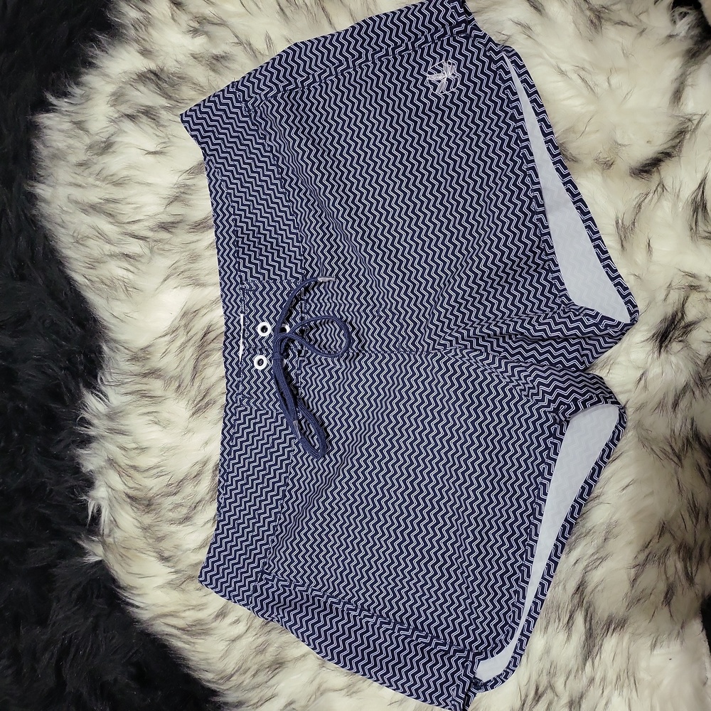 WOMENS CARVE DESIGN SWIM TRUNKS BLUE AND WHITE SIZE 4